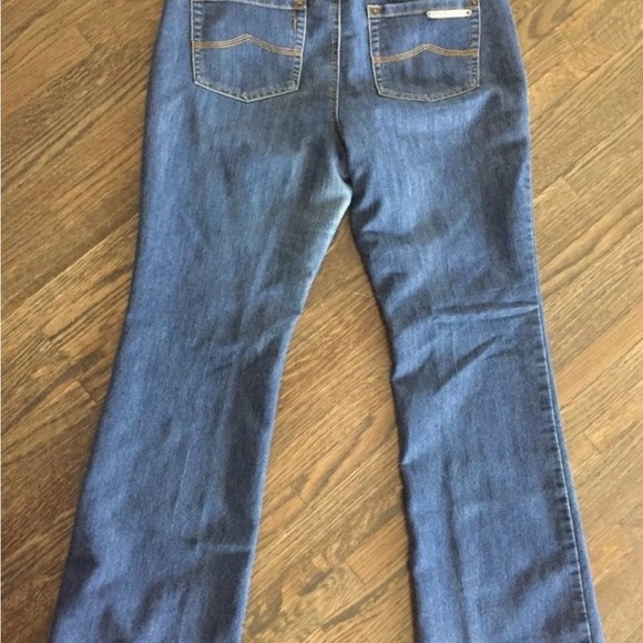 MICHAEL KORS Boot Cut Demin Jeans - Picture 7 of 9